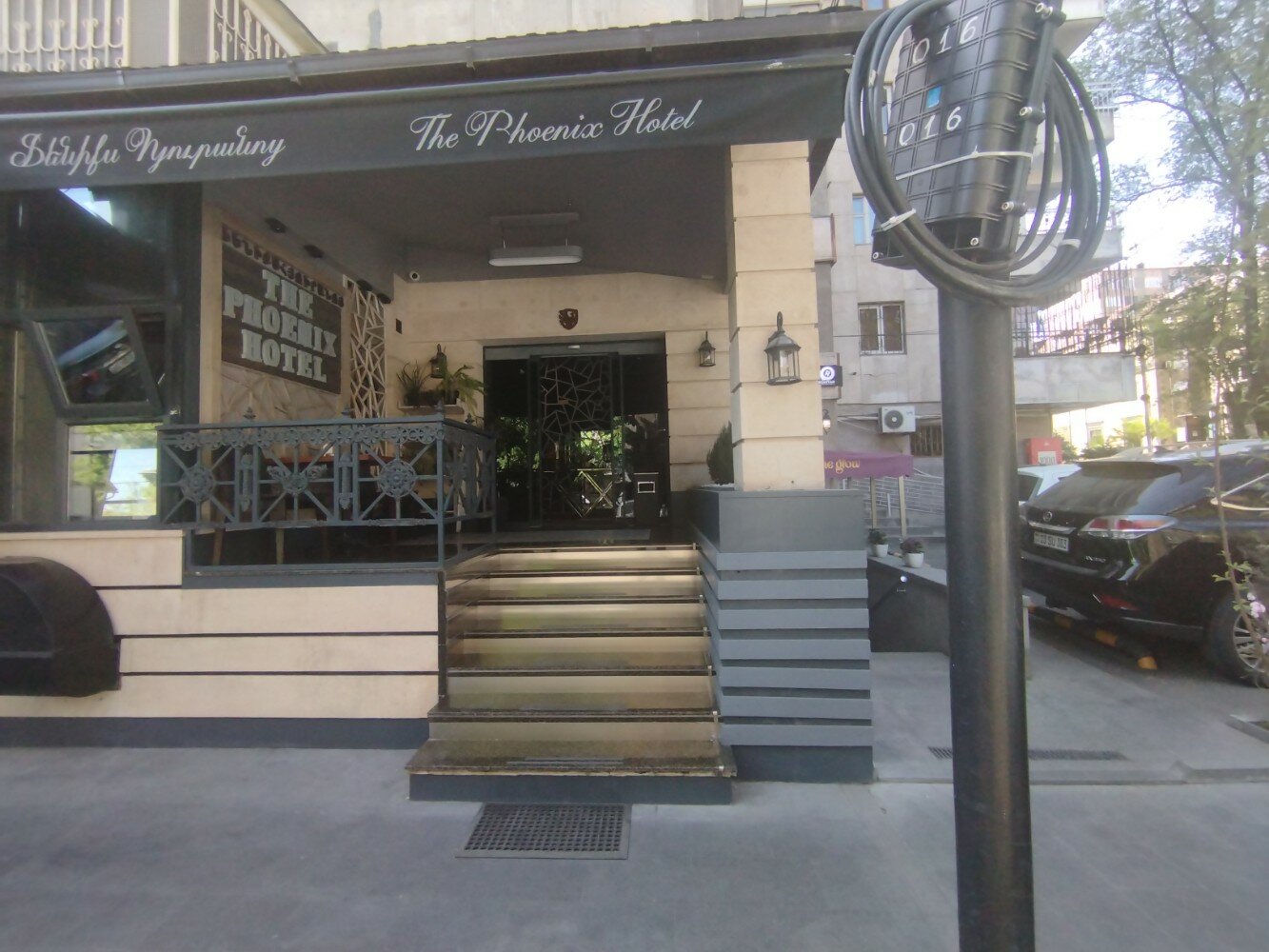 Фото The Phoenix Boutique Hotel