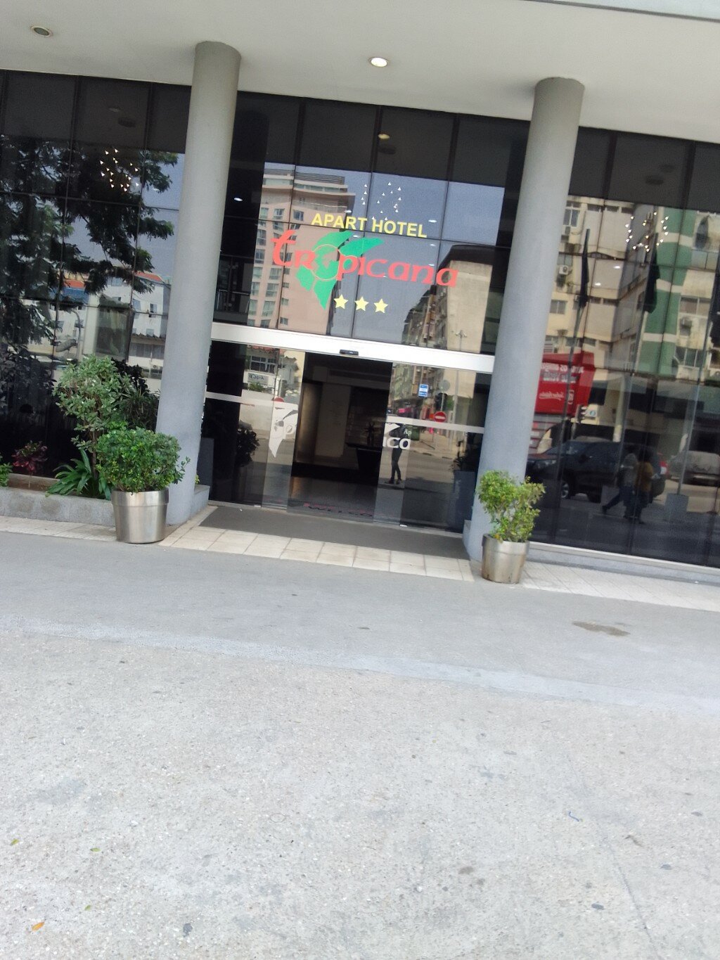 Фото Aparthotel Tropicana