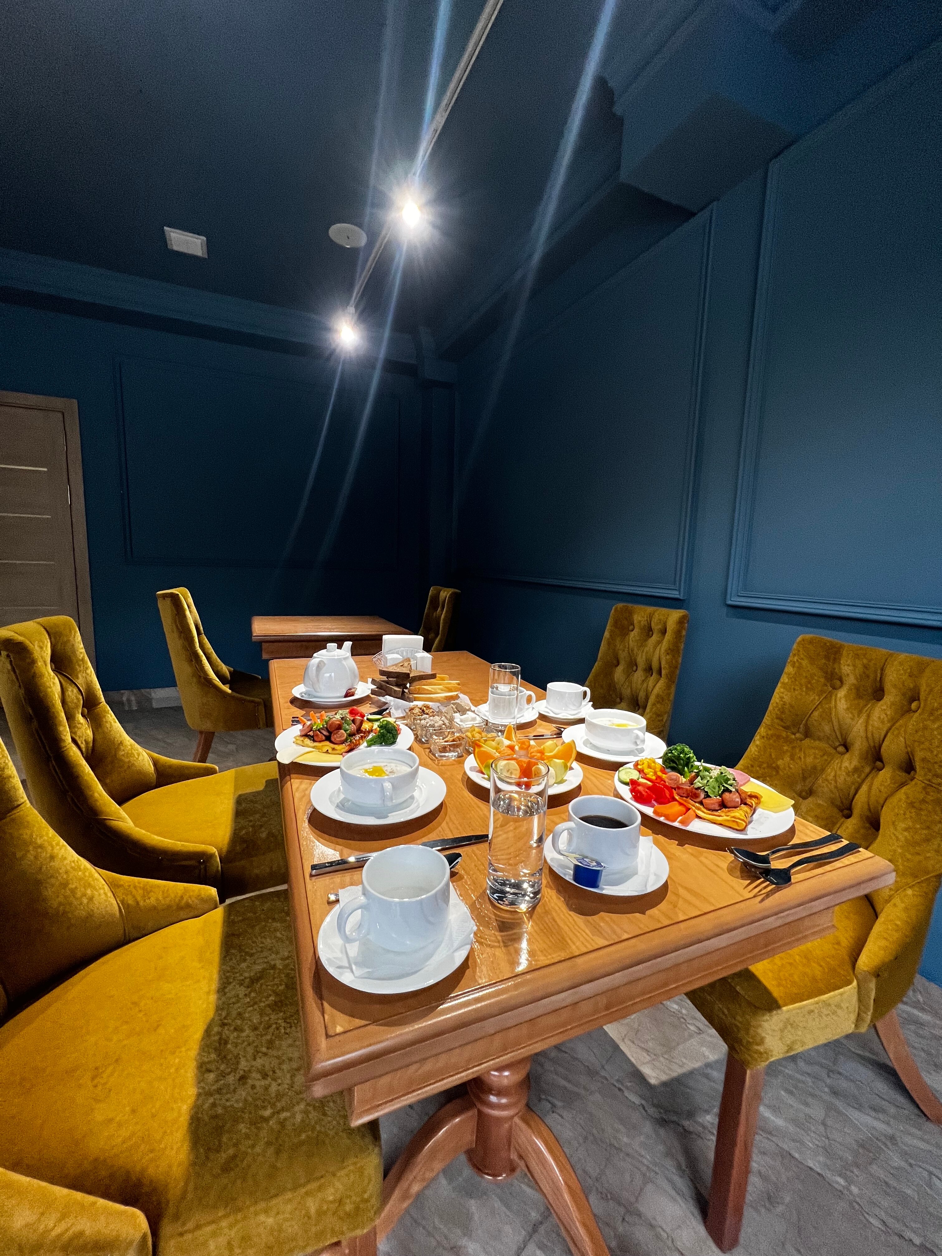 Фото Bristol Hotel Tashkent