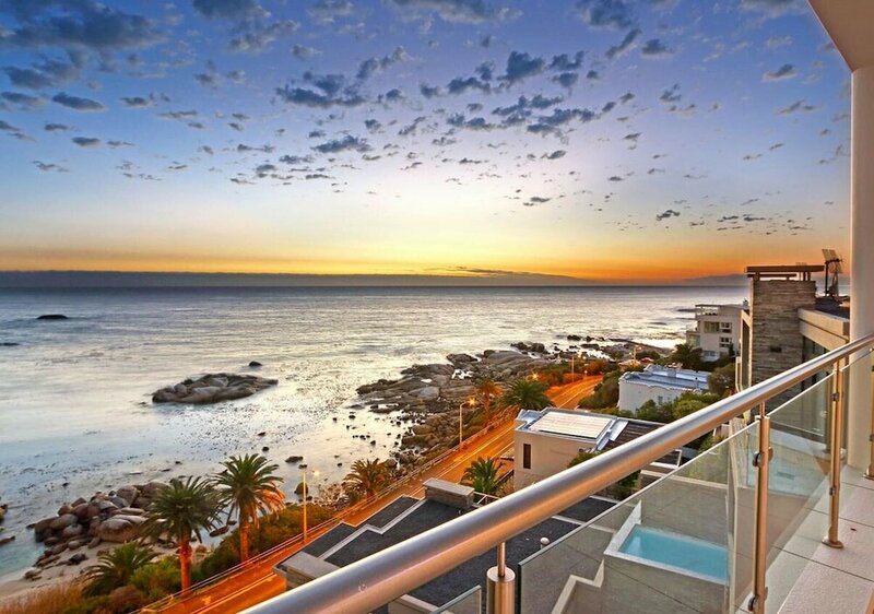 Гостиница Cape Nights Villa - Camps Bay в Кейптауне