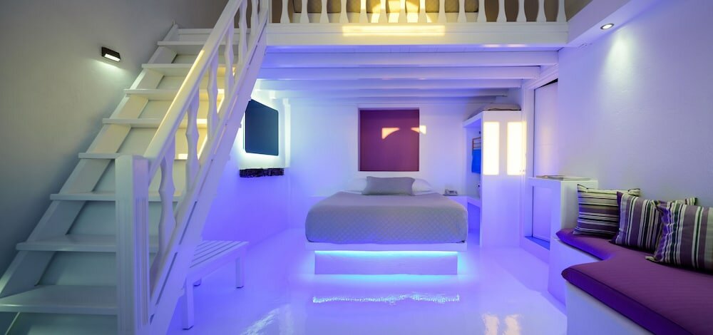 Фото Abyssanto Suites & SPA