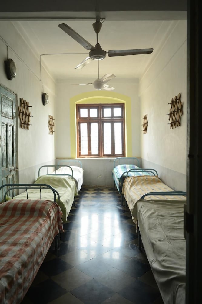 Фото New Vasantashram