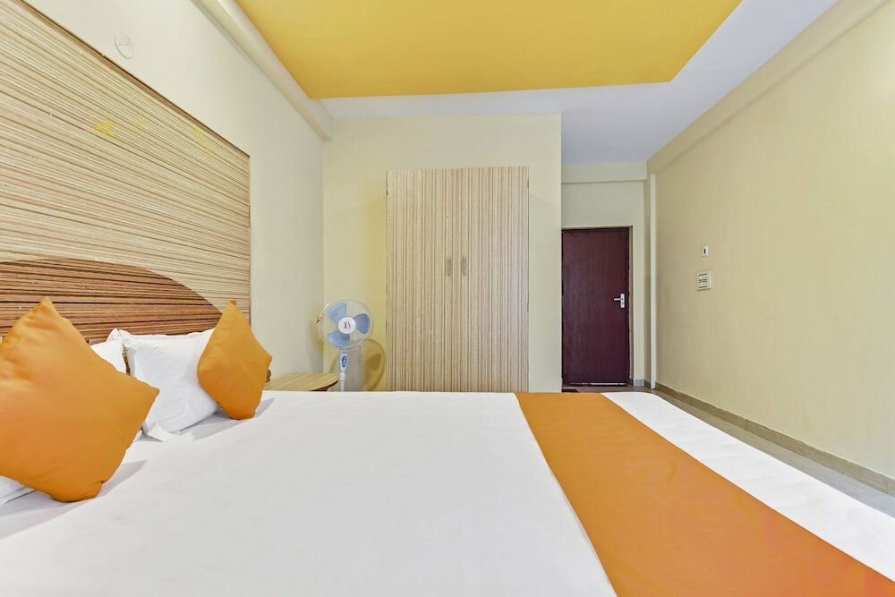 Фото Spot On 46956 Kalparukshaa Lodge