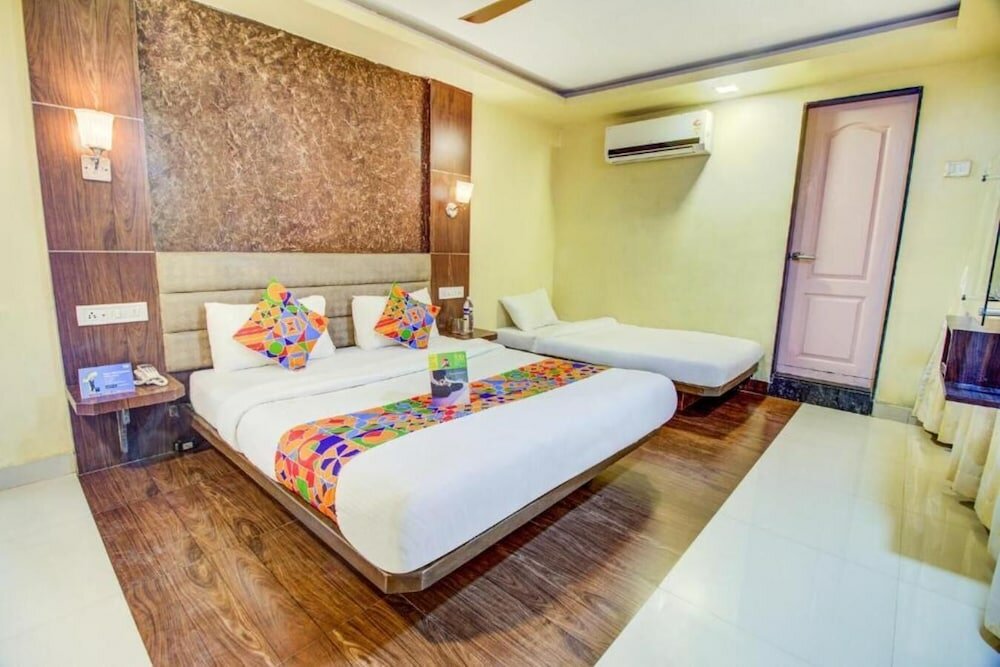 Фото Hotel Laxmi Inn Mahabaleshwar