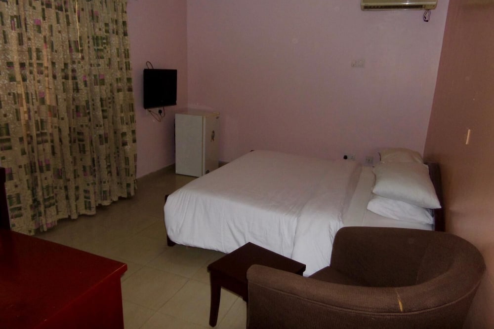 Фото Aes Luxury Apartments