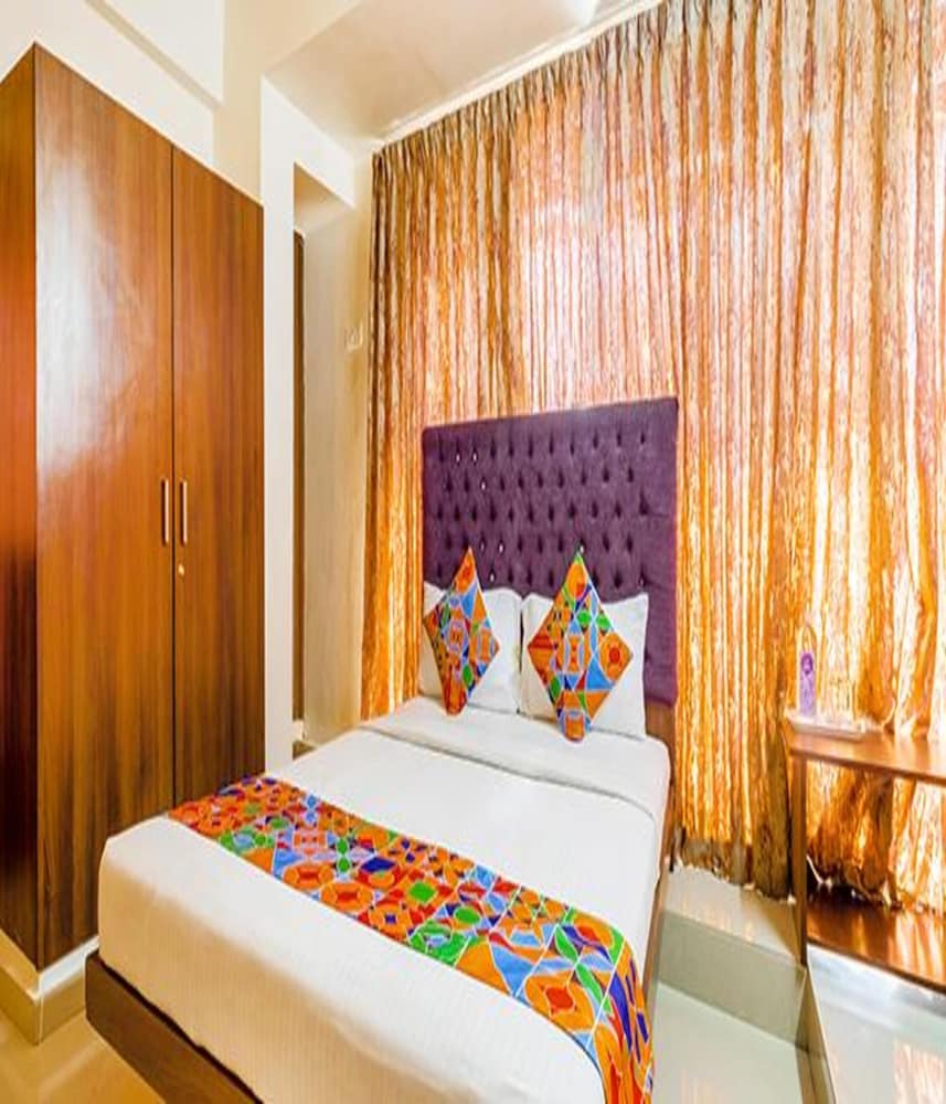 Фото Fabhotel Astra Suites Hsr Layout