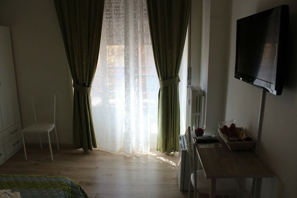 Фото Damiani & Sister Guest House