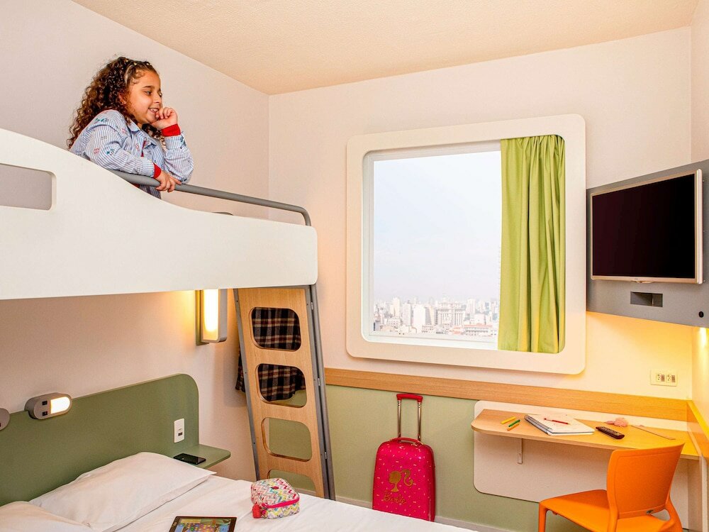 Фото Ibis budget SP Frei Caneca