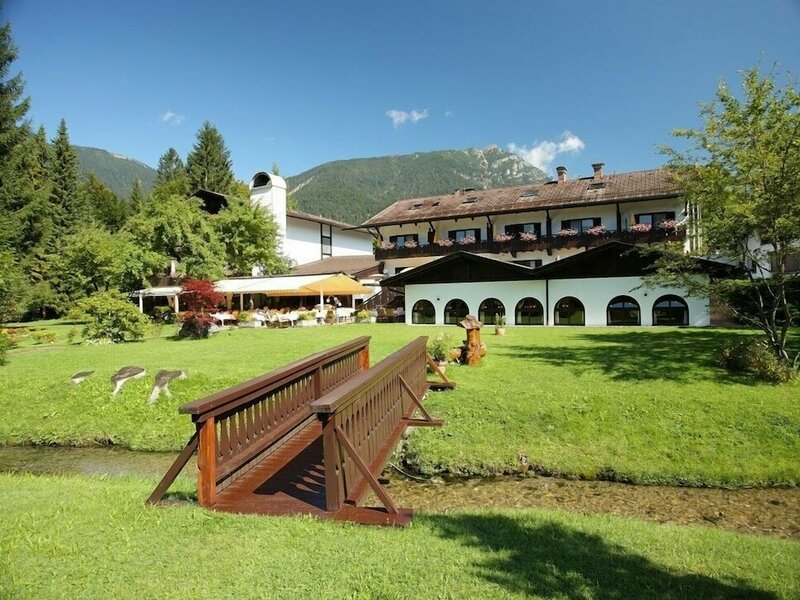 Гостиница Hotel Alpenhof Grainau