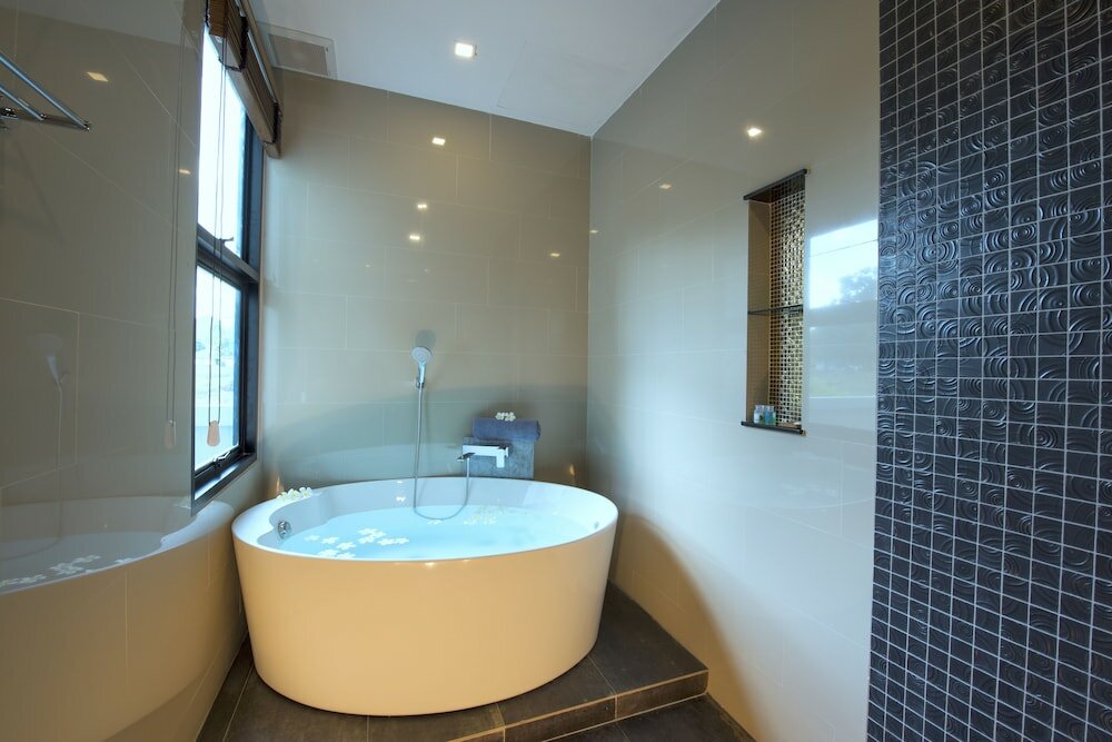 Фото Narintara Villas