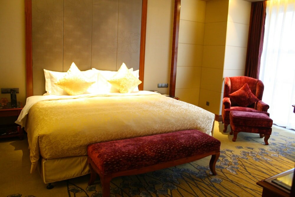 Фото Grand Skylight International Hotel Wuhai