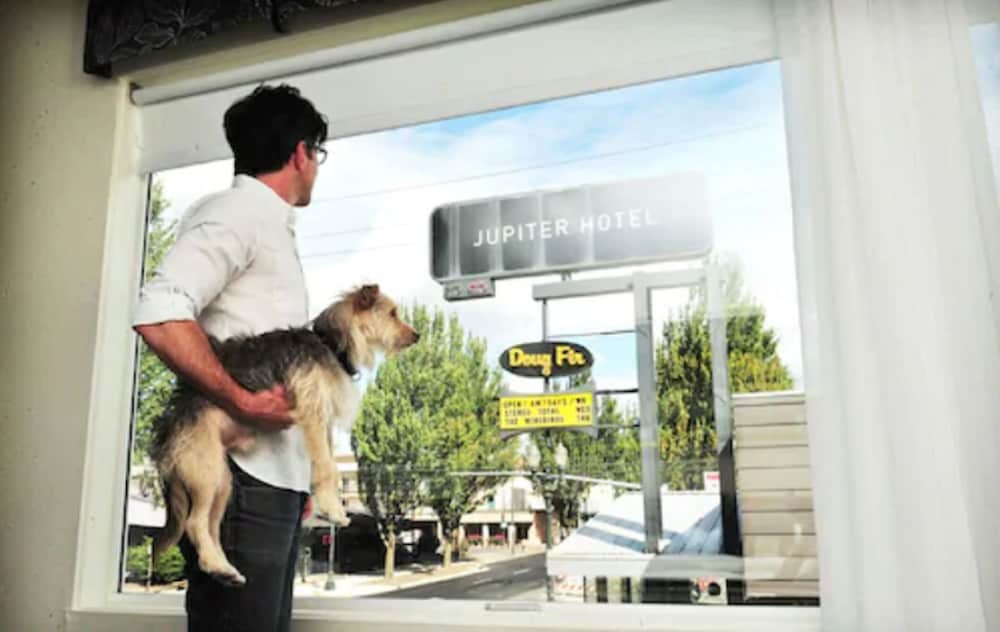 Фото Jupiter Hotel