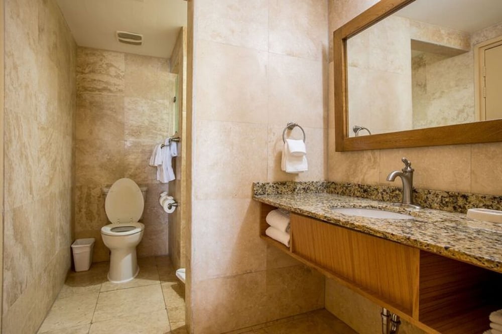 Фото Caribbean Palm Village Resort