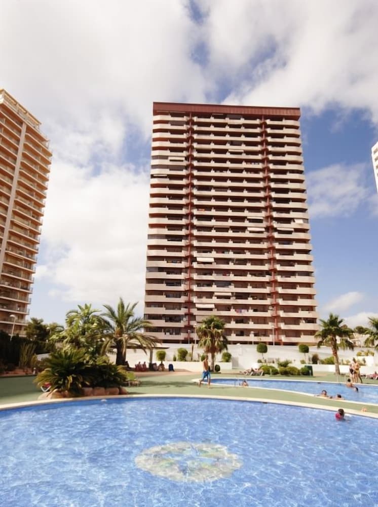 Фото Apartamentos Coral Beach