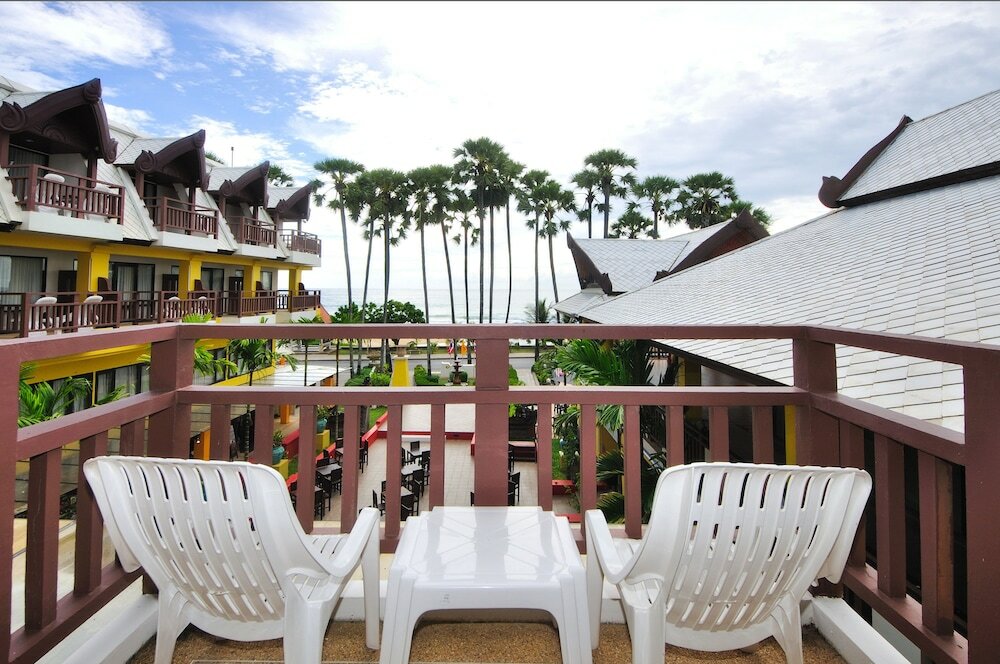 Фото Woraburi Phuket Resort and Spa