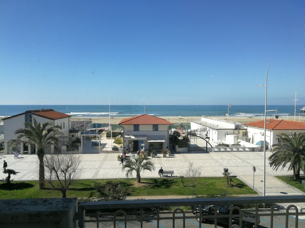 Фото Hotel Residence Villa Jolanda