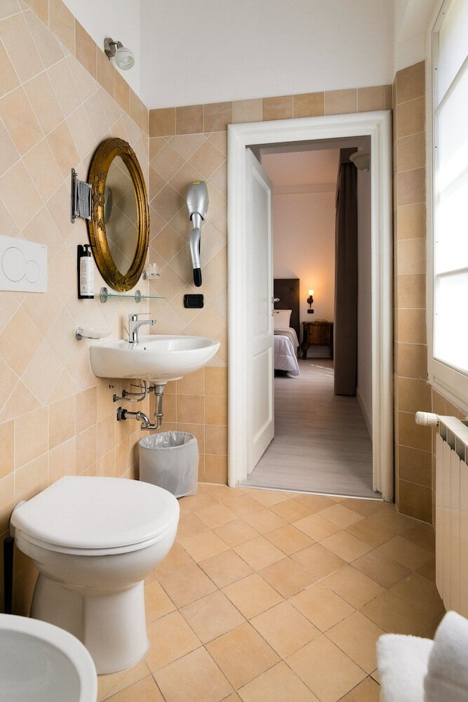 Фото Hotel Berna