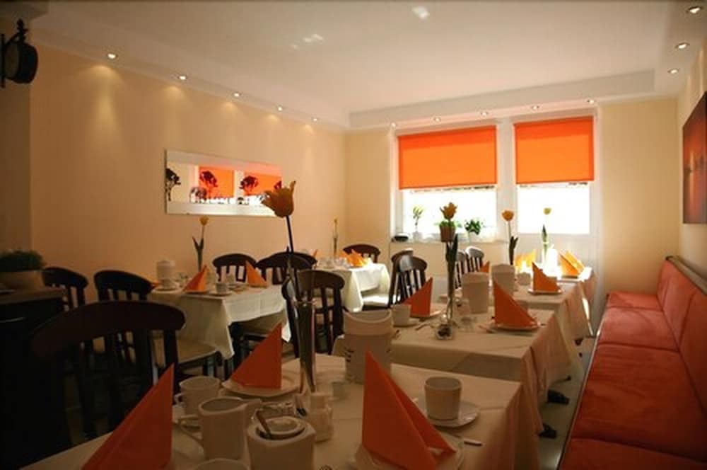 Фото City Lounge Hotel Oberhausen