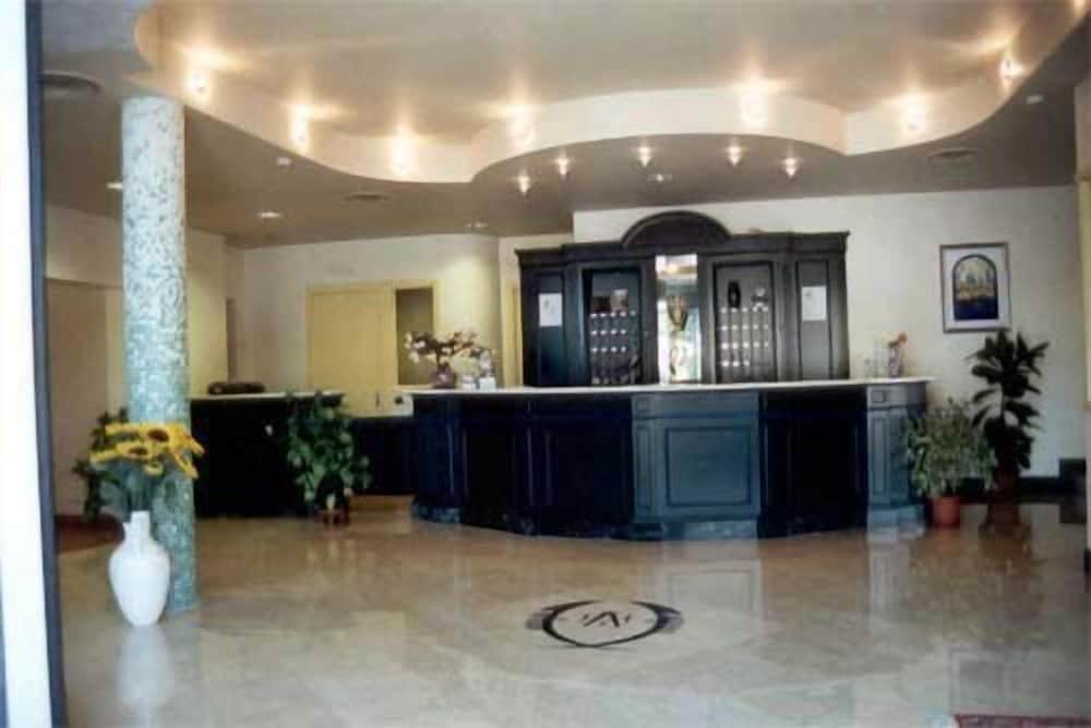 Фото Hotel Ambra