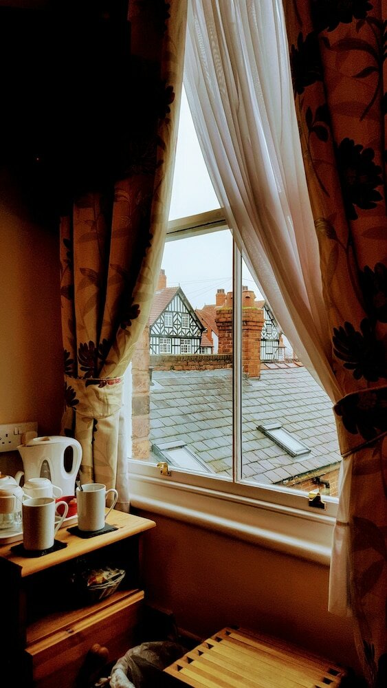 Фото Chester Brooklands B&b