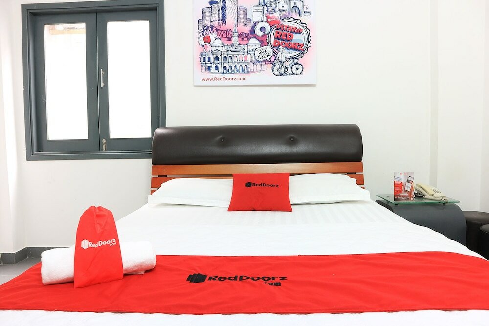 Фото RedDoorz near Gia Dinh Church