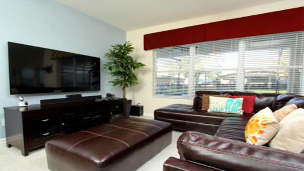 Фото Wh2608 - Windsor Hills Resort - 6 Bed 4 Baths Villa