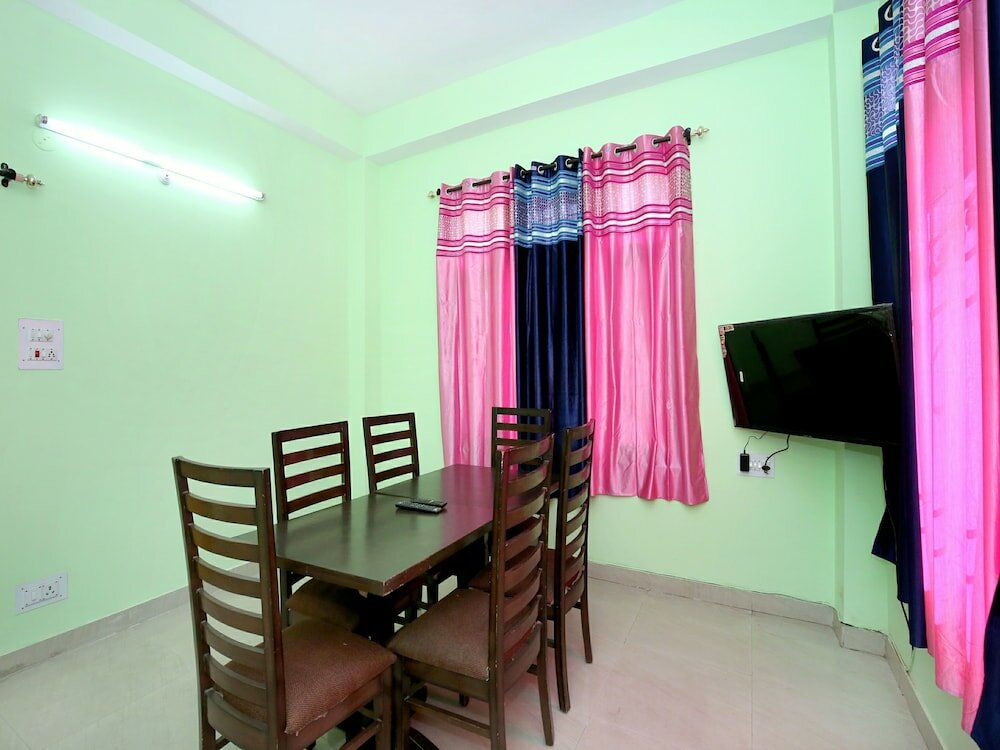 Фото Oyo 13127 Home 2bhk Hill View Solan