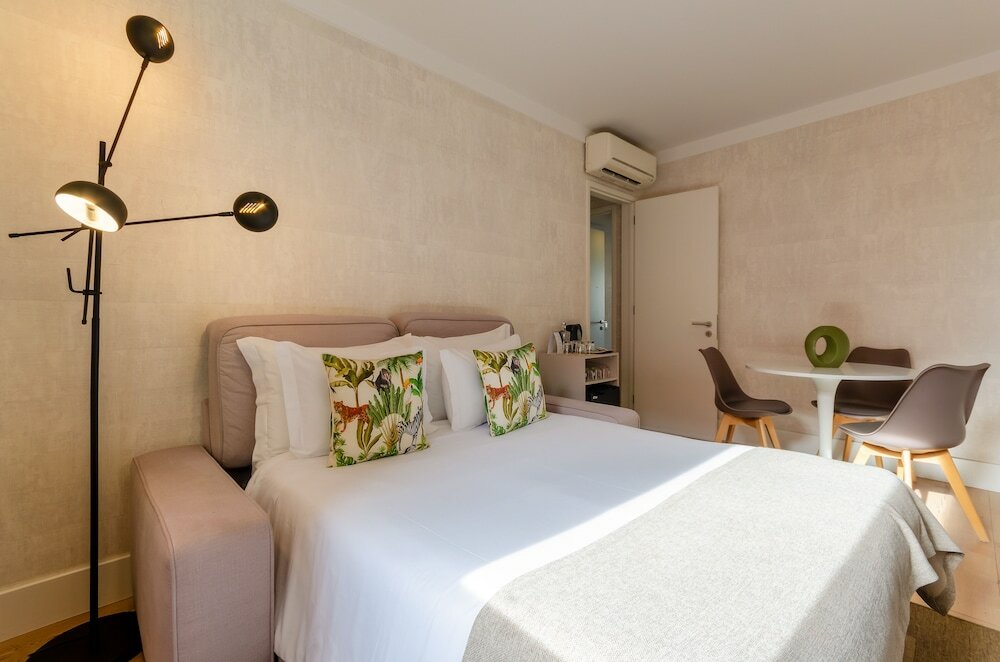 Фото Lx51 Studios & Suites Lisbon Center