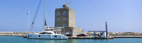 Гостиница Hotel Admiral Casino & Lodge