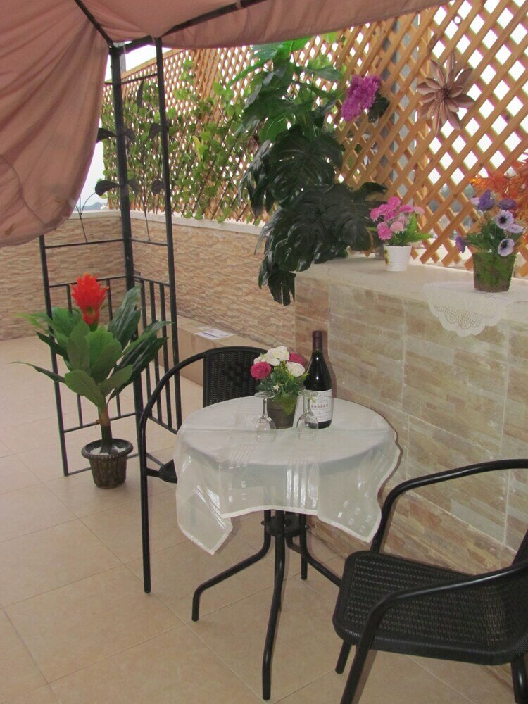 Фото Royal Guest House