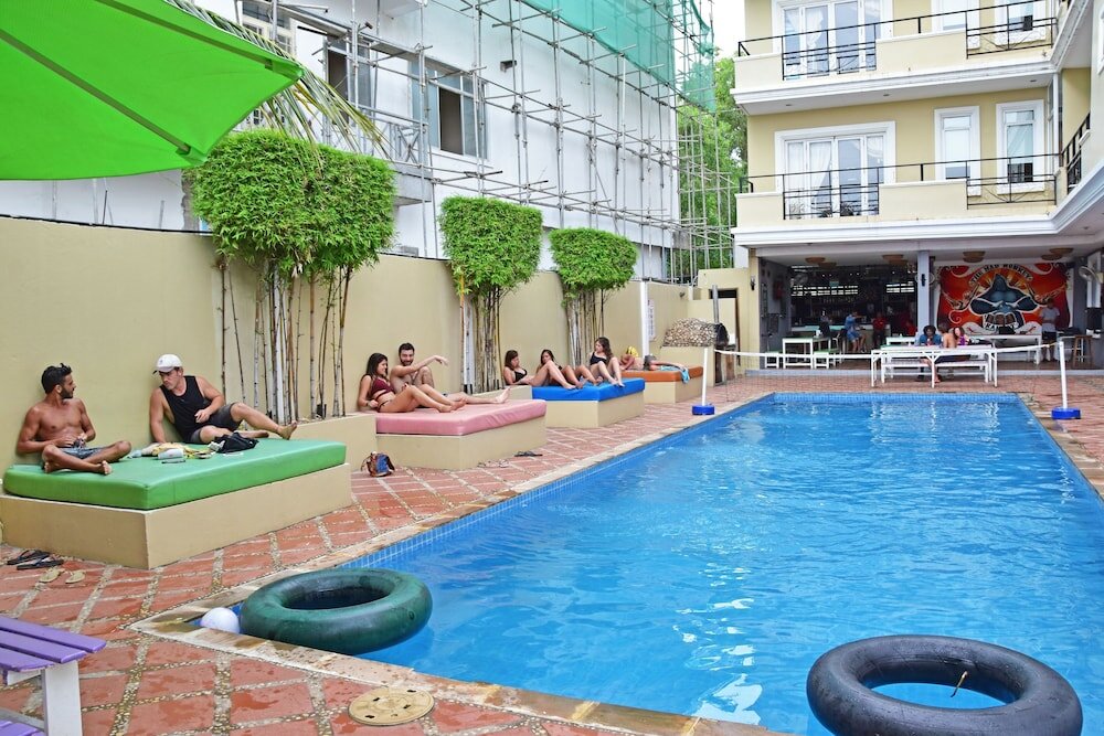 Фото Mad Monkey Kampot Hostel - Adults Only