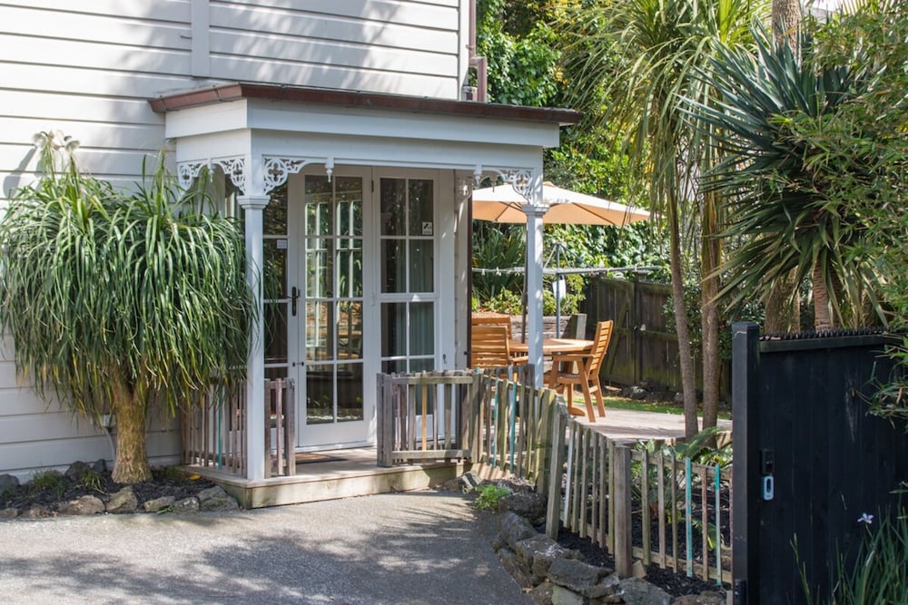 Фото Cosy 3 Bedroom Villa in Freeman's Bay