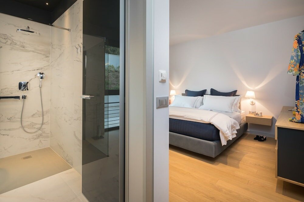 Фото Ultraluxury Villa Elyzeum