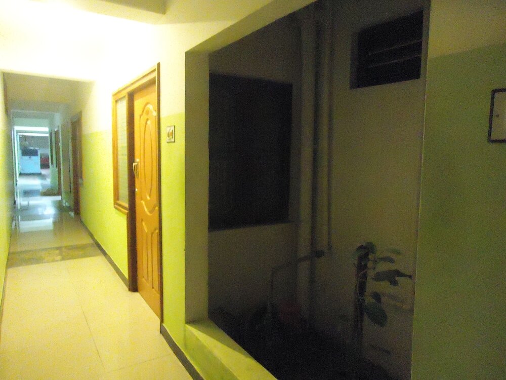 Фото Arudhra Residency