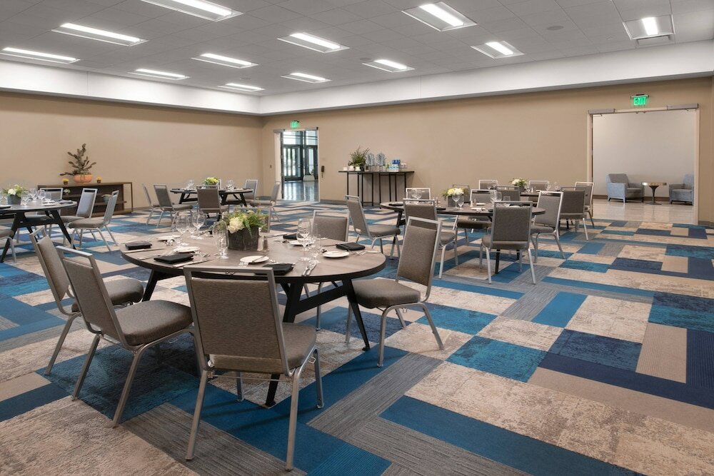 Фото Marriott Dallas Allen Hotel & Convention Center