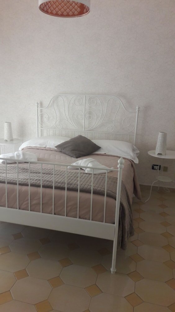 Фото Dimoramuri B&b