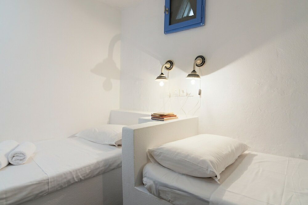 Фото Serifos Houses Livadakia