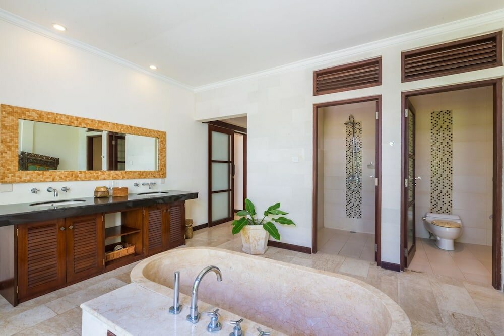 Фото Villa Aisha