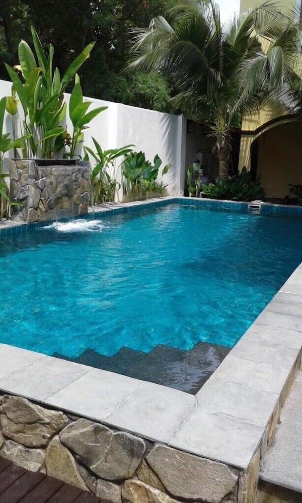 Фото Casugria Dutch Heritage Residence