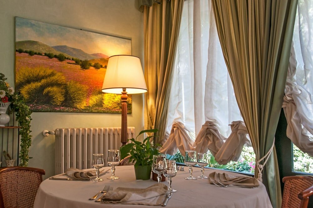 Фото Hotel Kyrton