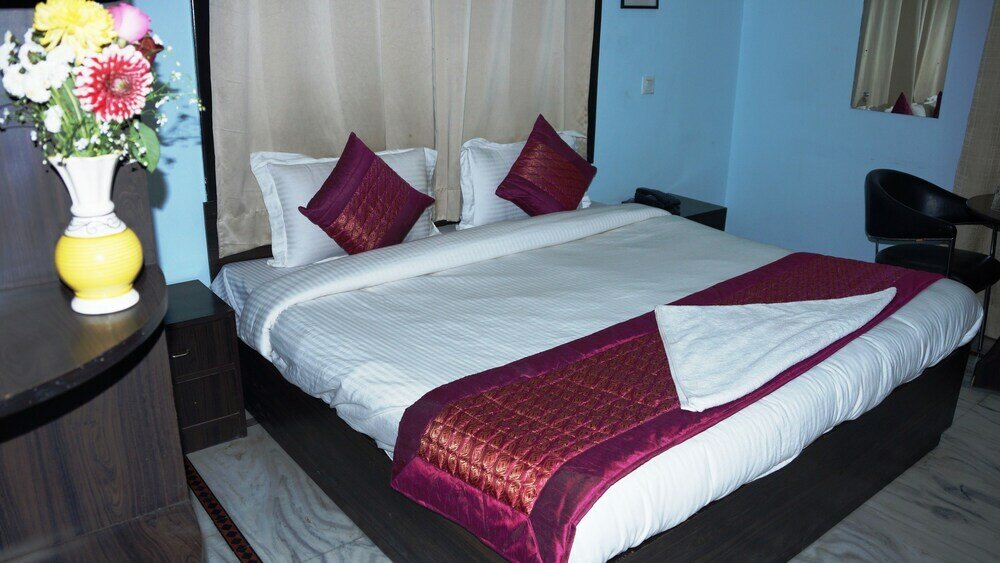 Фото Maxfort Service Apartment