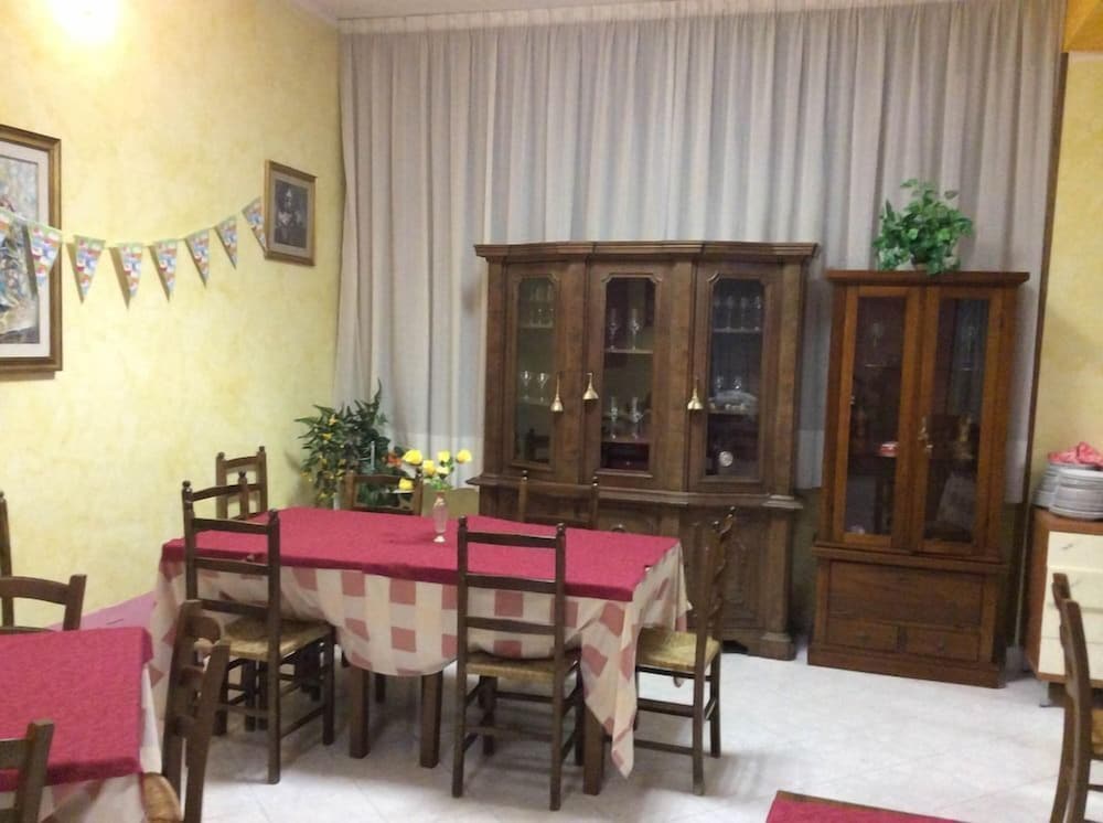 Фото Nuovo Albergo Rex