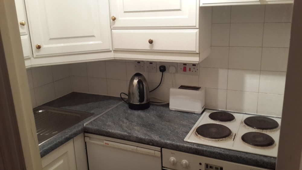 Фото London Aparthotel