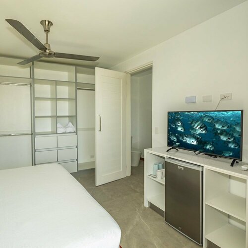 Гостиница Adeluna Luxury Ocean View Villas