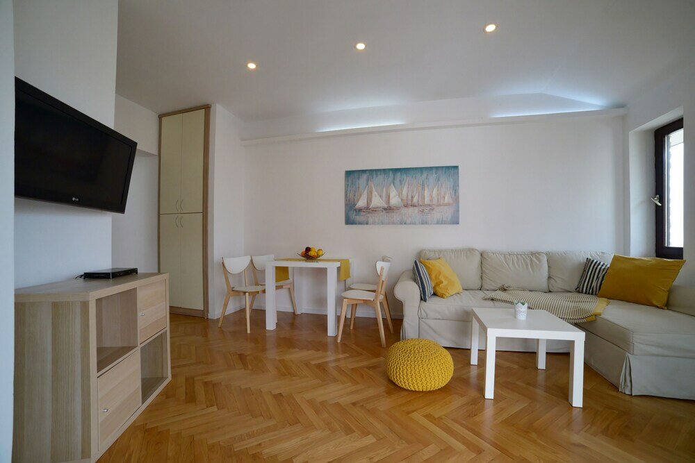 Фото Oasis Premium Primosten