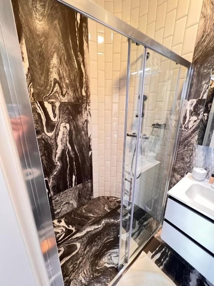 Фото Ab Ljubljana - Breg Apartments