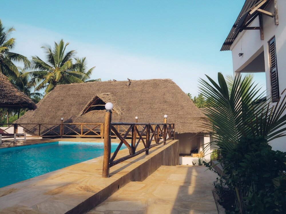 Фото The Star Hotel & Sports Bar Zanzibar