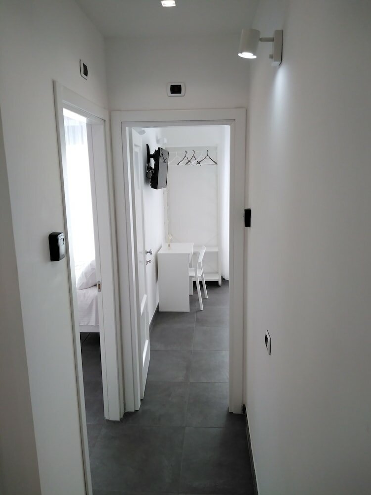 Фото Delia Rooms & Gallery