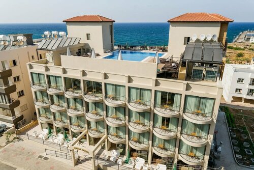 Гостиница Olivia Palm Hotel в Кирении