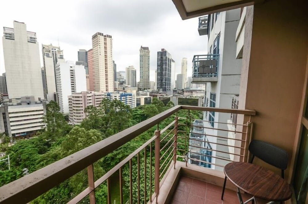 Фото Kl Tower - Ph Staycation